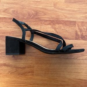 NWOT Everyday strappy sandals
